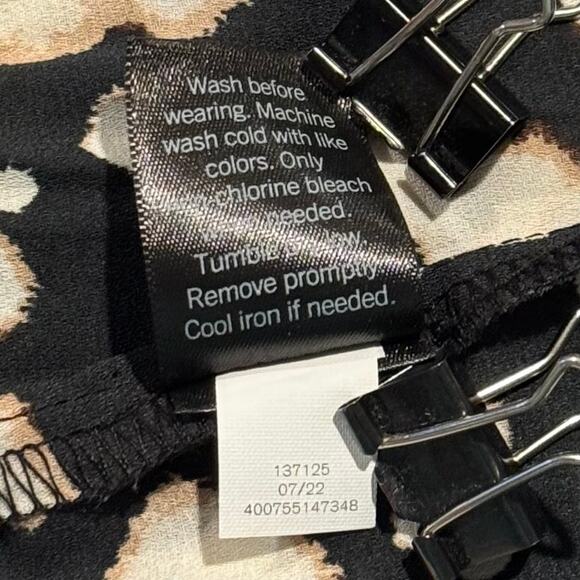 Simply Vera Wang Top Cottage Dark Floral Y2K Romantic Boho Pleated Black XXL - Picture 5 of 7